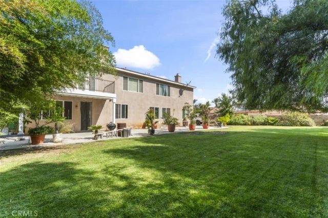 2442 Old Windmill Court, Riverside, CA 92503