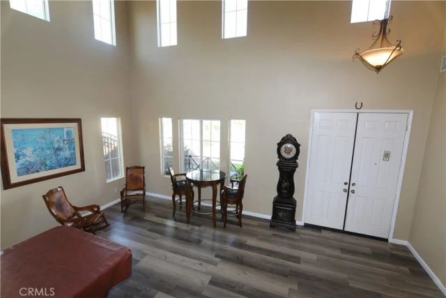 2442 Old Windmill Court, Riverside, CA 92503