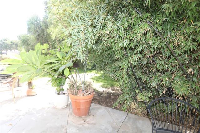 2442 Old Windmill Court, Riverside, CA 92503