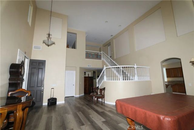 2442 Old Windmill Court, Riverside, CA 92503