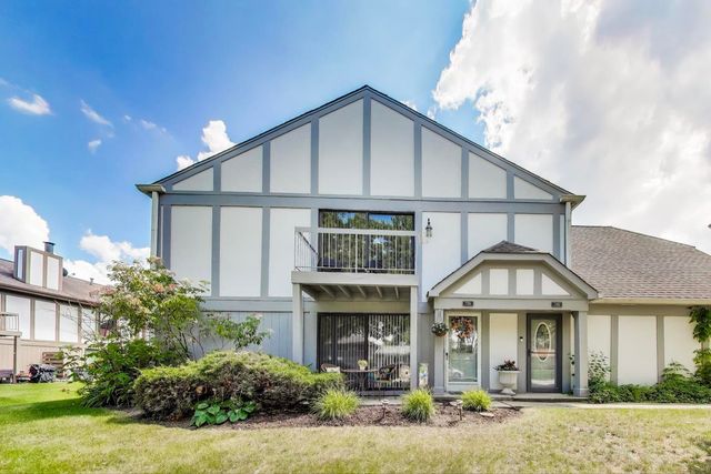 7301 Baybury Road 11-1, Downers Grove, IL 60516