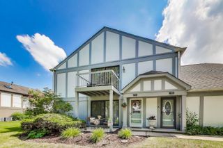 7301 Baybury Road 11-1, Downers Grove, IL 60516