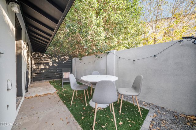 3110 N 37TH Street, Phoenix, AZ 85018