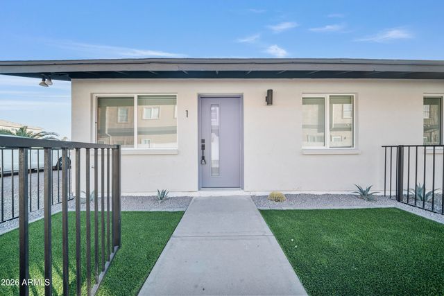 3110 N 37TH Street, Phoenix, AZ 85018