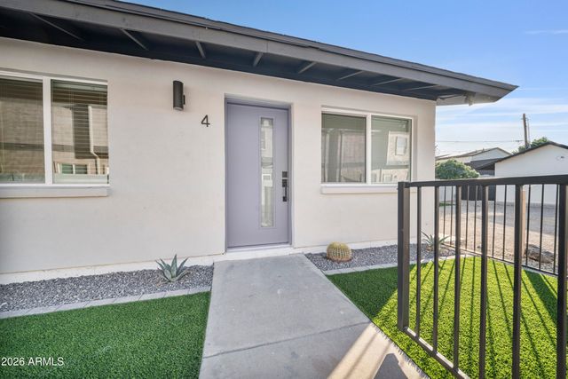 3110 N 37TH Street, Phoenix, AZ 85018