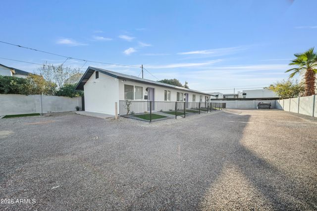 3110 N 37TH Street, Phoenix, AZ 85018