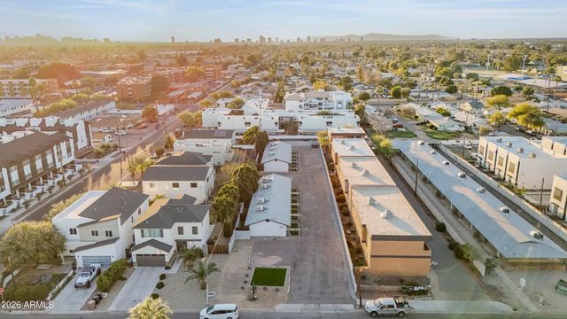 3110 N 37TH Street, Phoenix, AZ 85018