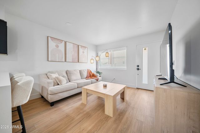 3110 N 37TH Street, Phoenix, AZ 85018