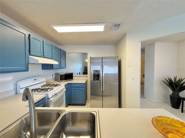 715 MAGNOLIA PLACE, Winter Haven, FL 33884