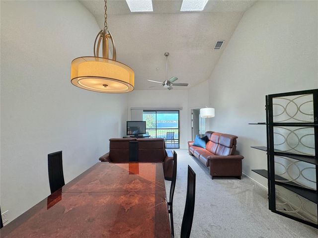 715 MAGNOLIA PLACE, Winter Haven, FL 33884