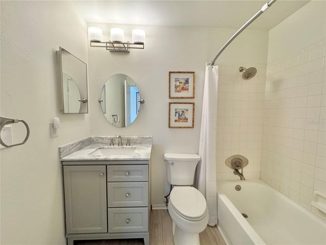 715 MAGNOLIA PLACE, Winter Haven, FL 33884