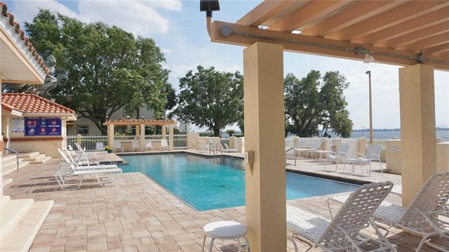 715 MAGNOLIA PLACE, Winter Haven, FL 33884