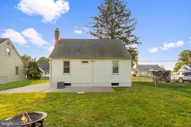 60 LINDALE AVE, Williamstown, NJ 08094