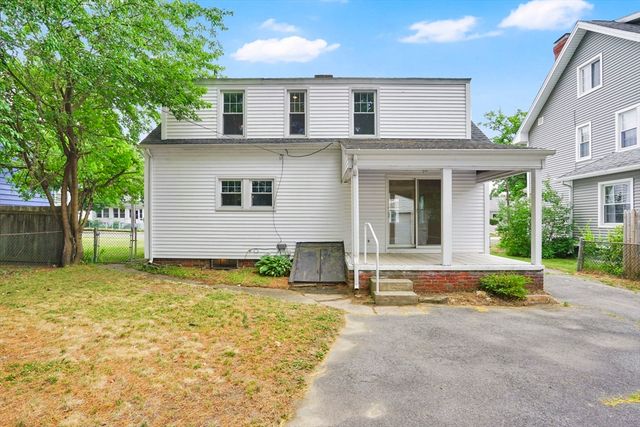 82 Biltmore St, Springfield, MA 01108