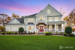 11 Madaline Road, Edison, NJ 08820