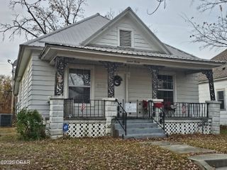 1620 S Connor Avenue, Joplin, MO 64804