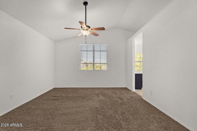 822 N NAPLES Drive, Chandler, AZ 85226