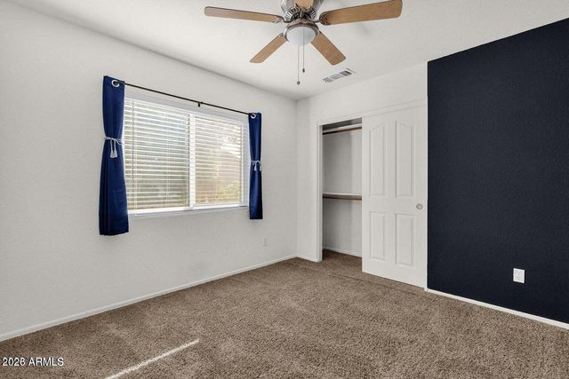 822 N NAPLES Drive, Chandler, AZ 85226