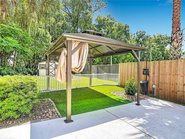 2269 COUNTRY CLUB DRIVE, Deland, FL 32724