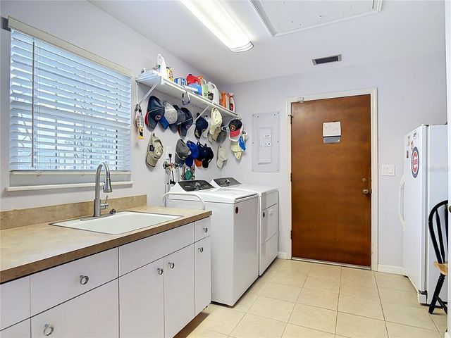 2269 COUNTRY CLUB DRIVE, Deland, FL 32724