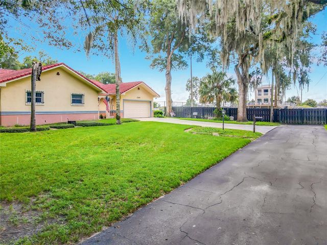 2269 COUNTRY CLUB DRIVE, Deland, FL 32724