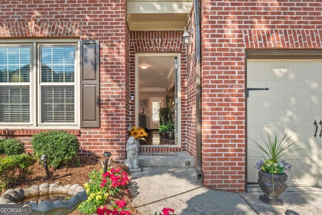 220 Water Oak Place, Alpharetta, GA 30009