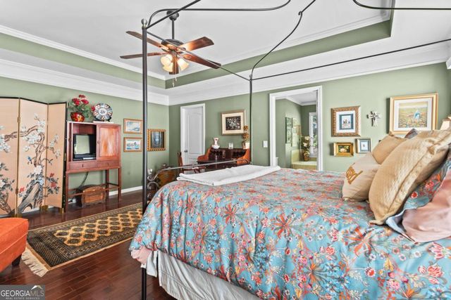 220 Water Oak Place, Alpharetta, GA 30009