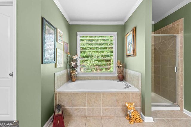 220 Water Oak Place, Alpharetta, GA 30009