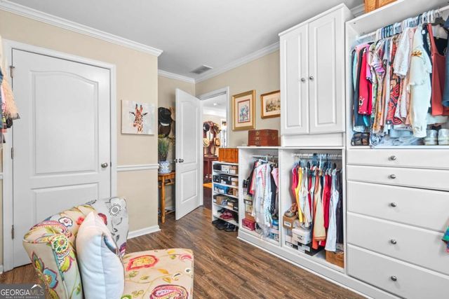 220 Water Oak Place, Alpharetta, GA 30009