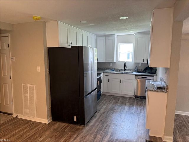 5612 Whaleyville BLVD, Suffolk, VA 23437