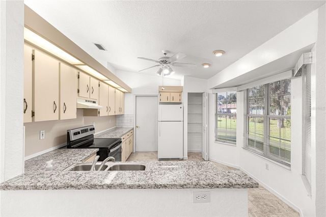8340 SW 108TH LOOP, Ocala, FL 34481