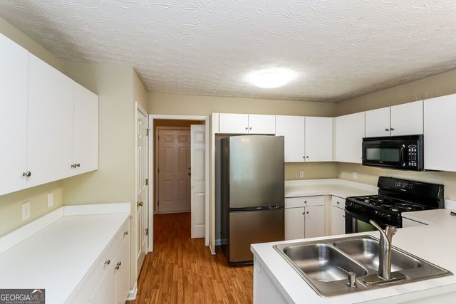 300 Kentshire Place, Lawrenceville, GA 30044