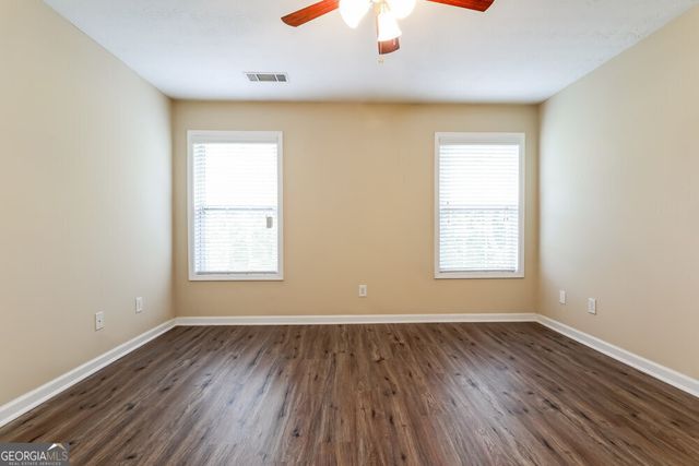 300 Kentshire Place, Lawrenceville, GA 30044