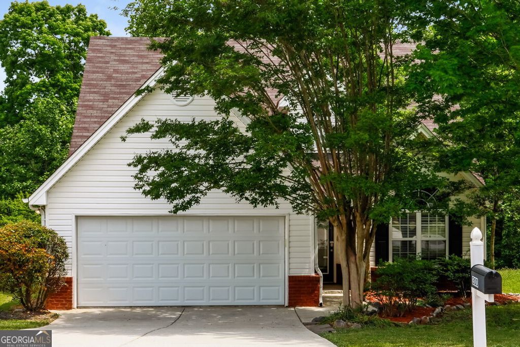 300 Kentshire Place, Lawrenceville, GA 30044