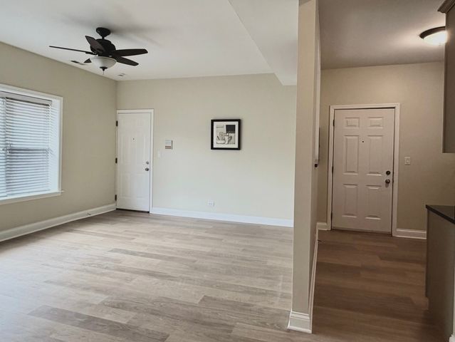 4652 N Saint Louis Avenue 3E, Chicago, IL 60625