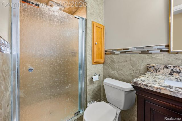 2616 Douglas Drive, Bloomfield Hills, MI 48304