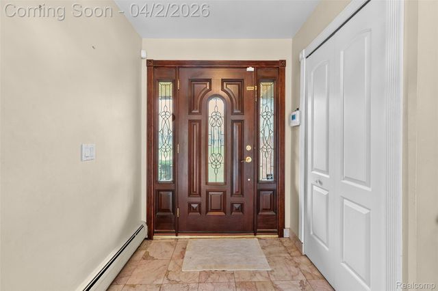 2616 Douglas Drive, Bloomfield Hills, MI 48304