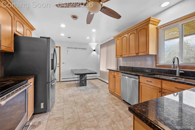 2616 Douglas Drive, Bloomfield Hills, MI 48304