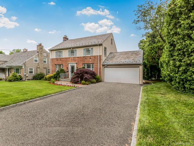129 Jackson Avenue, Pelham, NY 10803