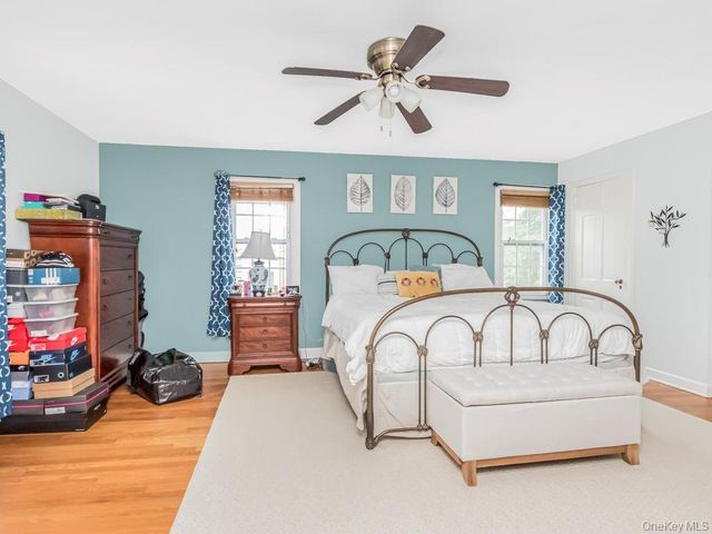 129 Jackson Avenue, Pelham, NY 10803