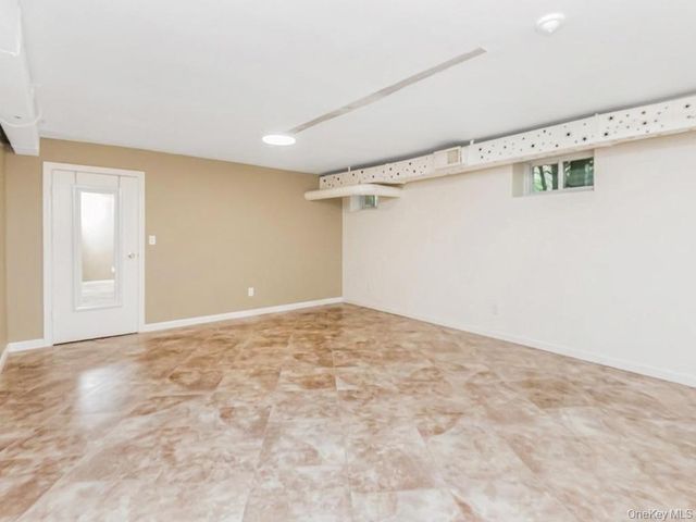 129 Jackson Avenue, Pelham, NY 10803