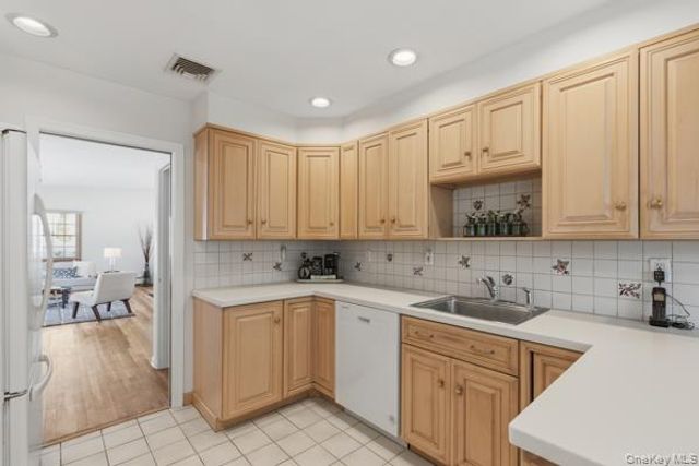 117 Crest Drive, Tarrytown, NY 10591