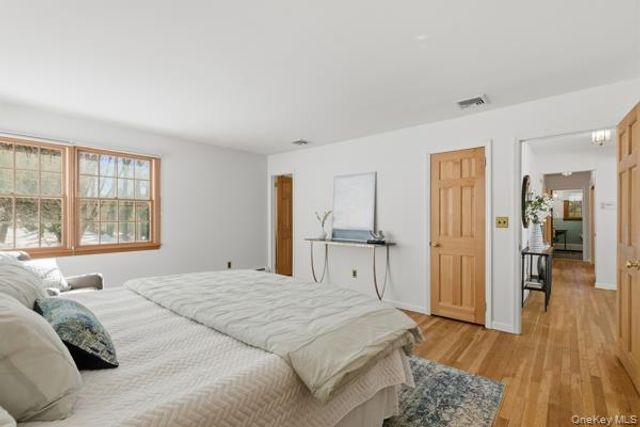 117 Crest Drive, Tarrytown, NY 10591