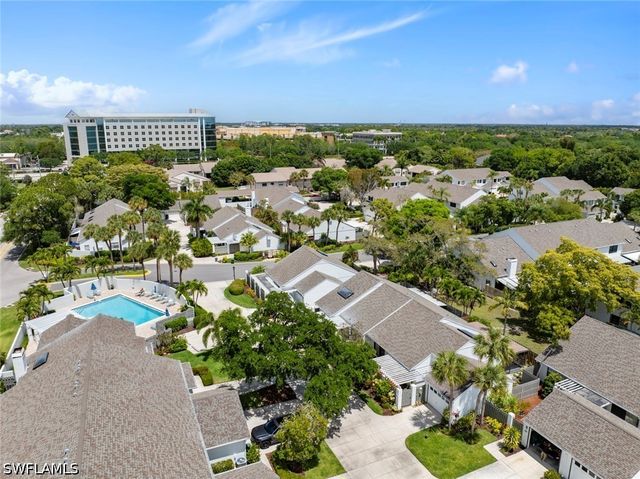 879 Meadowland DR C, Naples, FL 34108