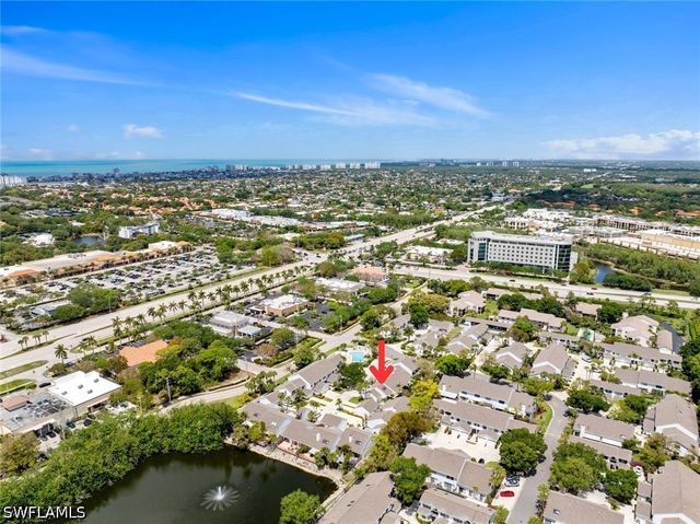 879 Meadowland DR C, Naples, FL 34108