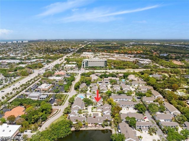 879 Meadowland DR C, Naples, FL 34108