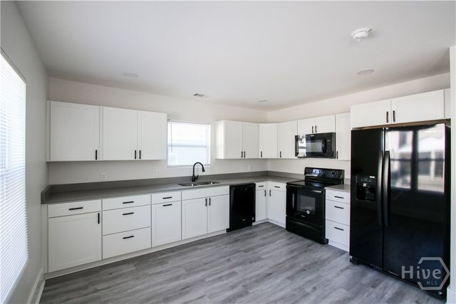 1113 E 69th Street, Savannah, GA 31404