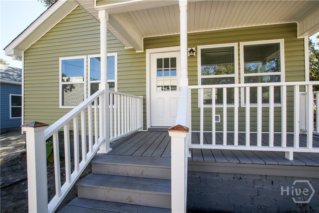 1113 E 69th Street, Savannah, GA 31404