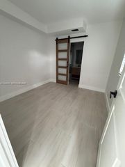 9007 SW 38th St 9005, Miami, FL 33165