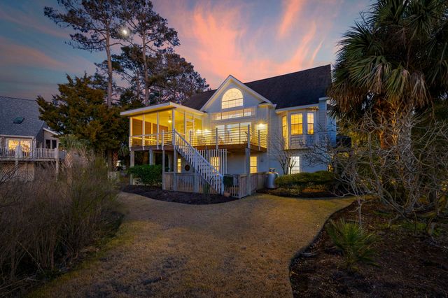 4616 Eyerly St., North Myrtle Beach, SC 29582